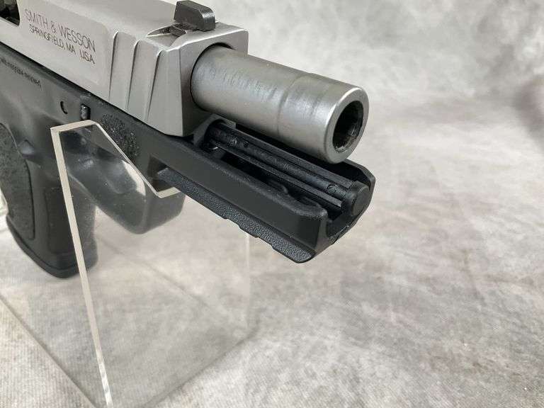 Smith & Wesson SD9 VE 9mm Serial#HEN8088
