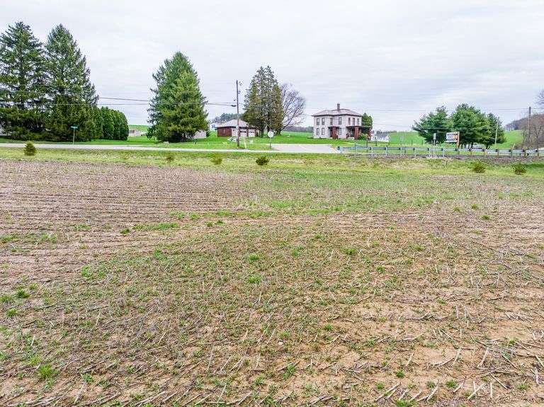 1.73 Acres | Vacant Lot – Shared driveway to Parcel 2