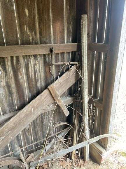 Contents of upper barn - including antiques, wood and more
