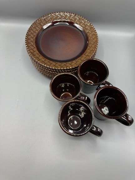 BROWNWARE DINNER PLATES AND TALL MUGS - Kaufman Realty & Auctions