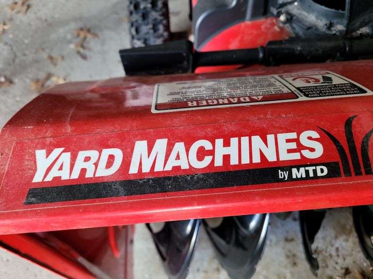 YARD MACHINES SNOW BLOWER- 24” ELECTRIC START