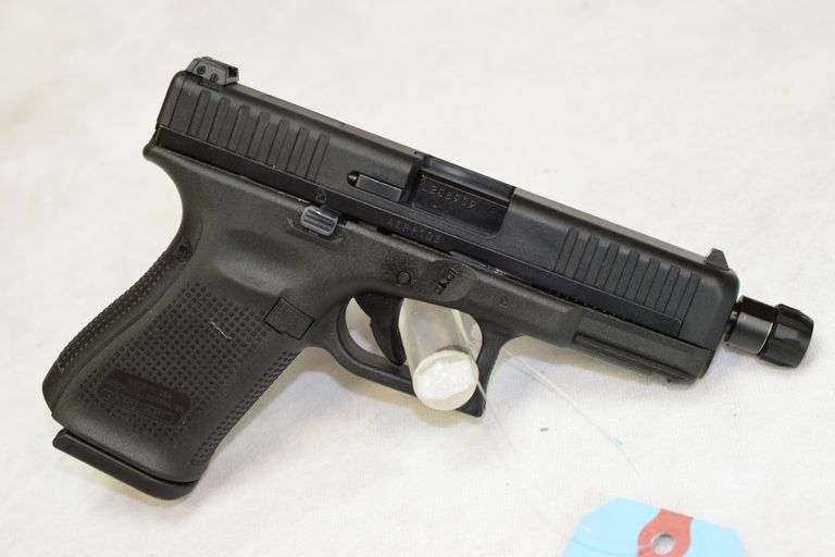 Glock  Mod 44  Cal 22L