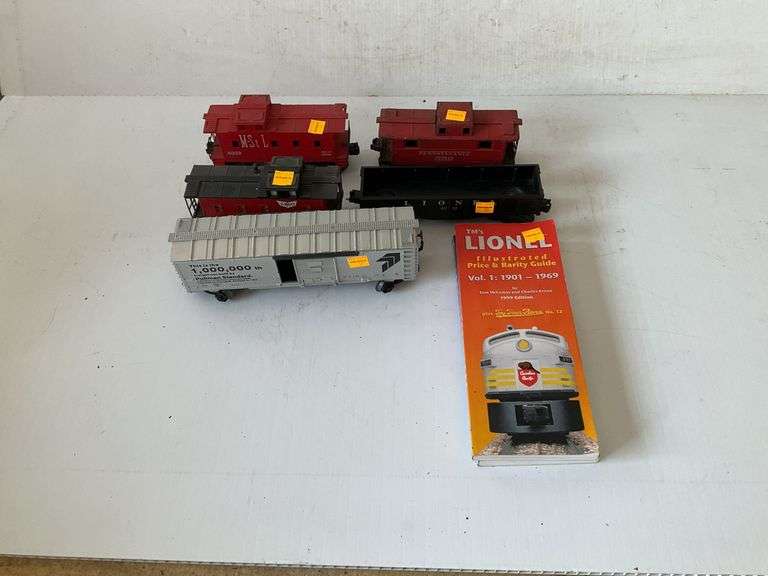 Lionel Train Cars, Lionel Train Book