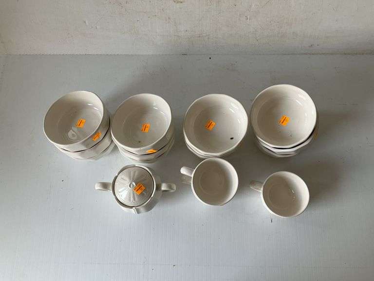 Pfaltzgraff Heritage White Bowls and Mugs, Creamer