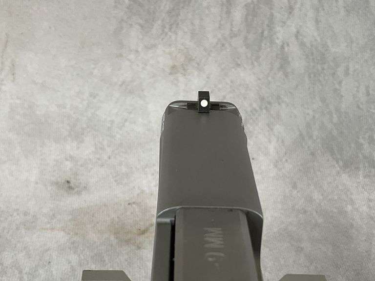 Smith & Wesson SD9 VE 9mm Serial#HEN8088