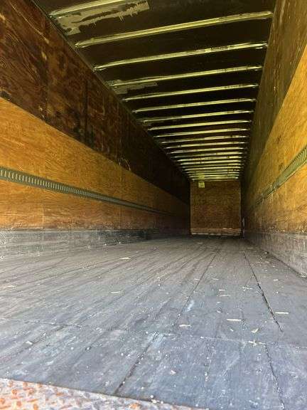 1999 Strick 53' Van Trailer