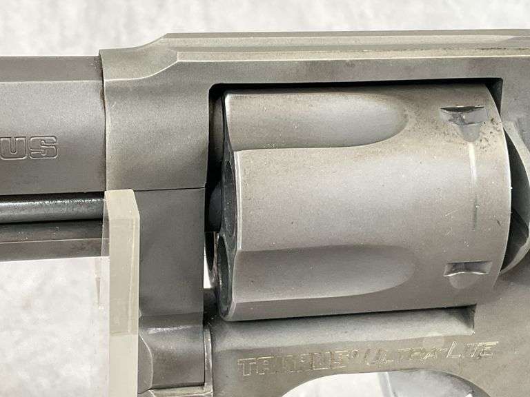Taurus Ultra Lite 44 Special Serial #EX506637.