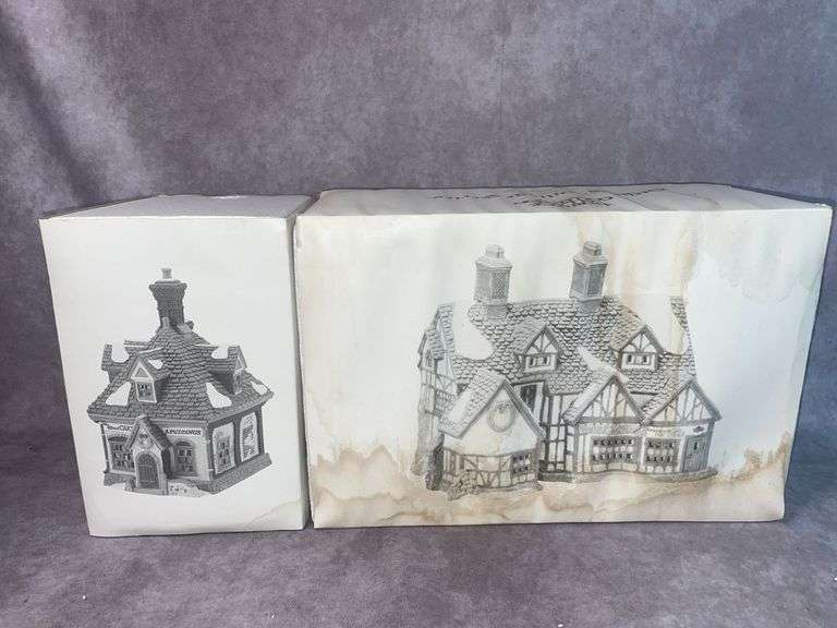 DEPT 56 CHRISTMAS VILLAGE ASHBURY INN AND WM. WHEAT CAKES & PUDDINGS