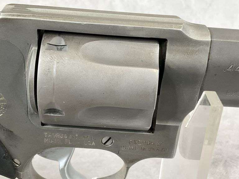 Taurus Ultra Lite 44 Special Serial #EX506637.