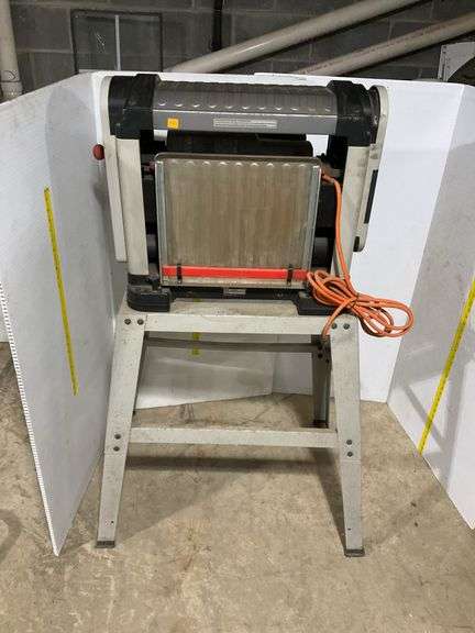 Ridgid 13” Large Capacity Planer With Stand