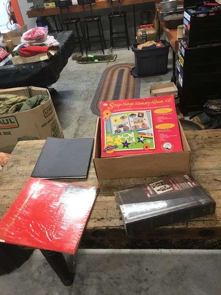 Scrapbook Album Books, Strap Hinge Memory Album Kit