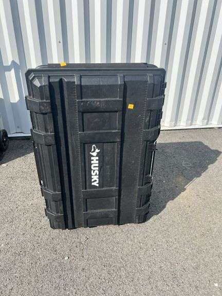 Husky 25 Gallon Mobile Toolbox