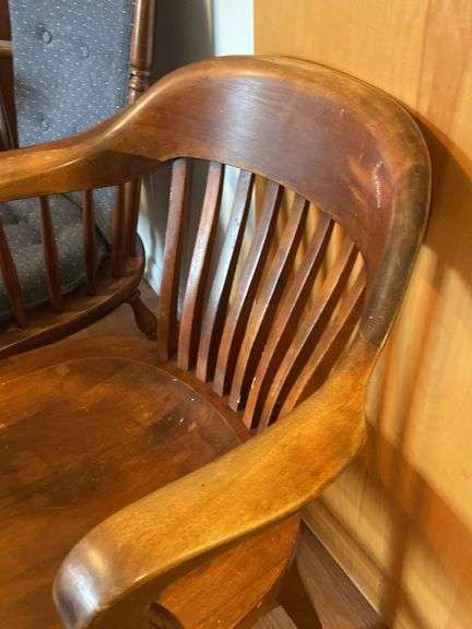 VINTAGE HARDWOOD BANKER’S CHAIR