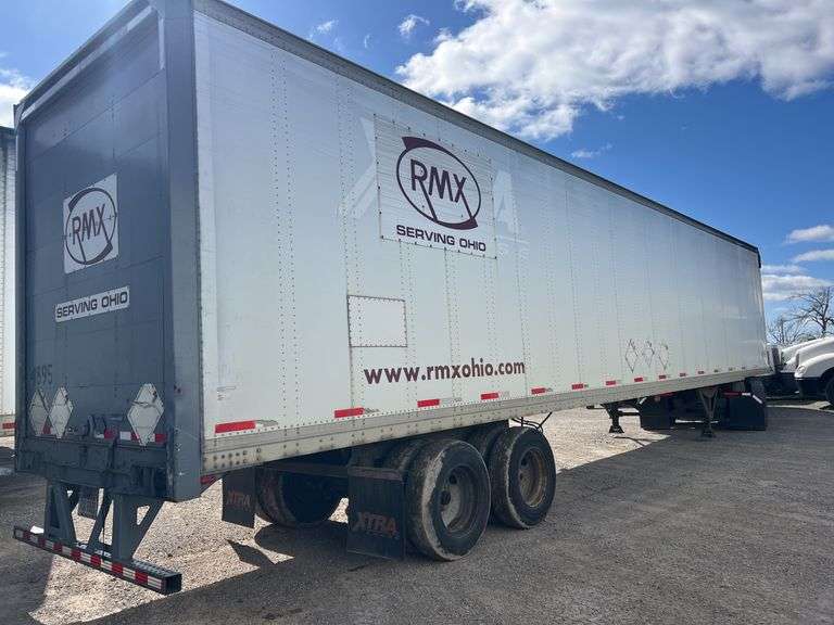 2000 Strick 48' Van Trailer