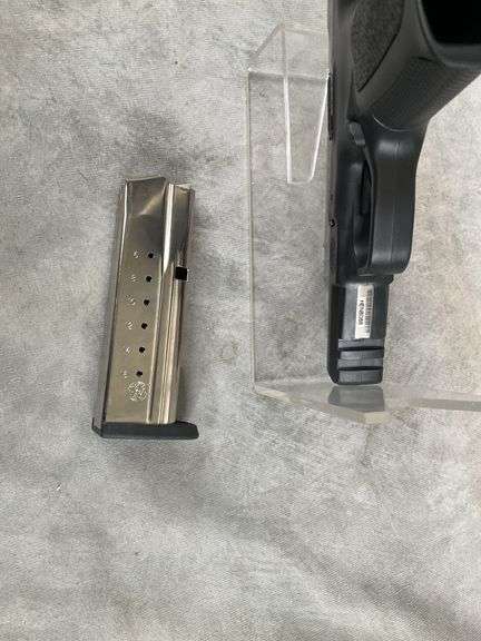 Smith & Wesson SD9 VE 9mm Serial#HEN8088