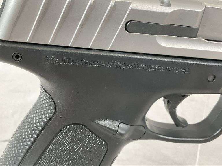 Smith & Wesson SD9 VE 9mm Serial#HEN8088