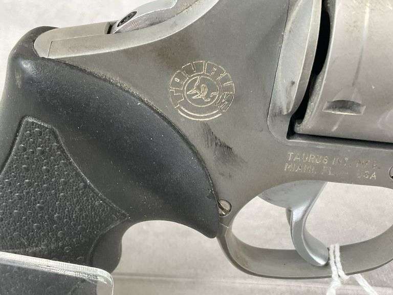 Taurus Ultra Lite 44 Special Serial #EX506637.
