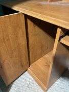 Kneehole Desk & office chair
