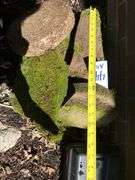 VINTAGE SMALL GRINDING STONE, PAVER & ROCKS