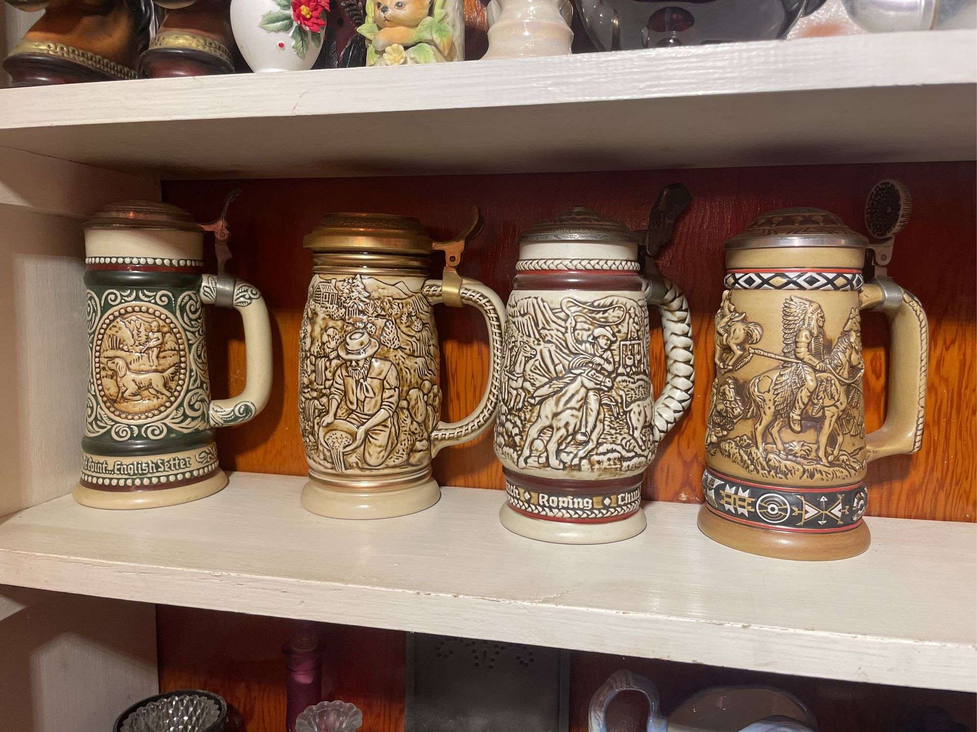 (4) German steins