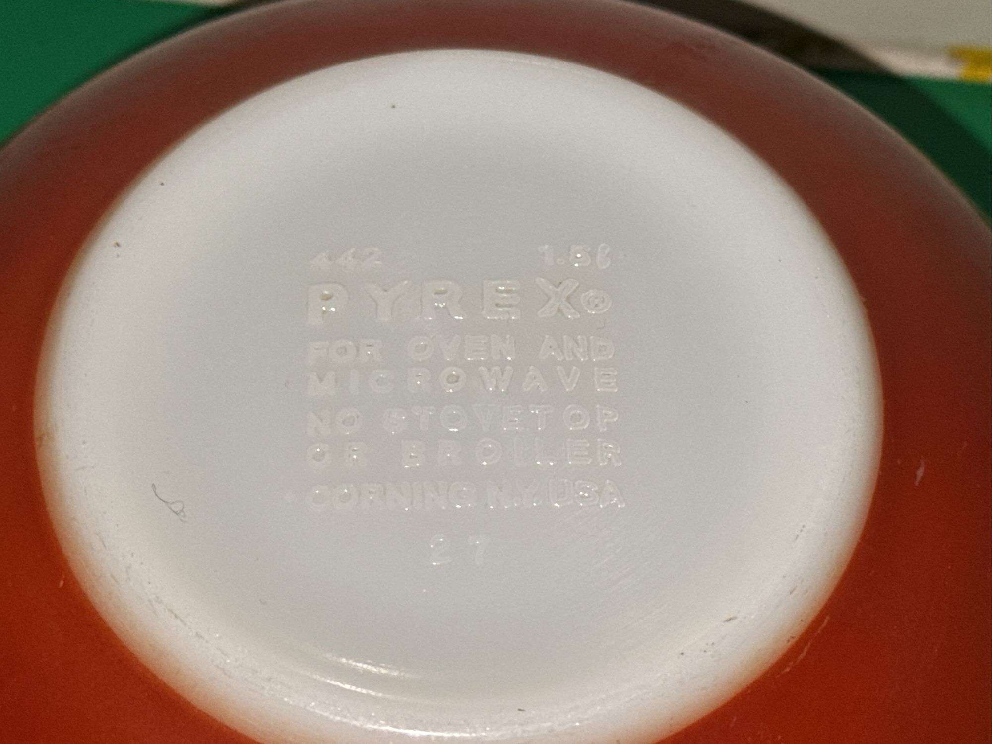 Vintage Pyrex Mixing Bowl