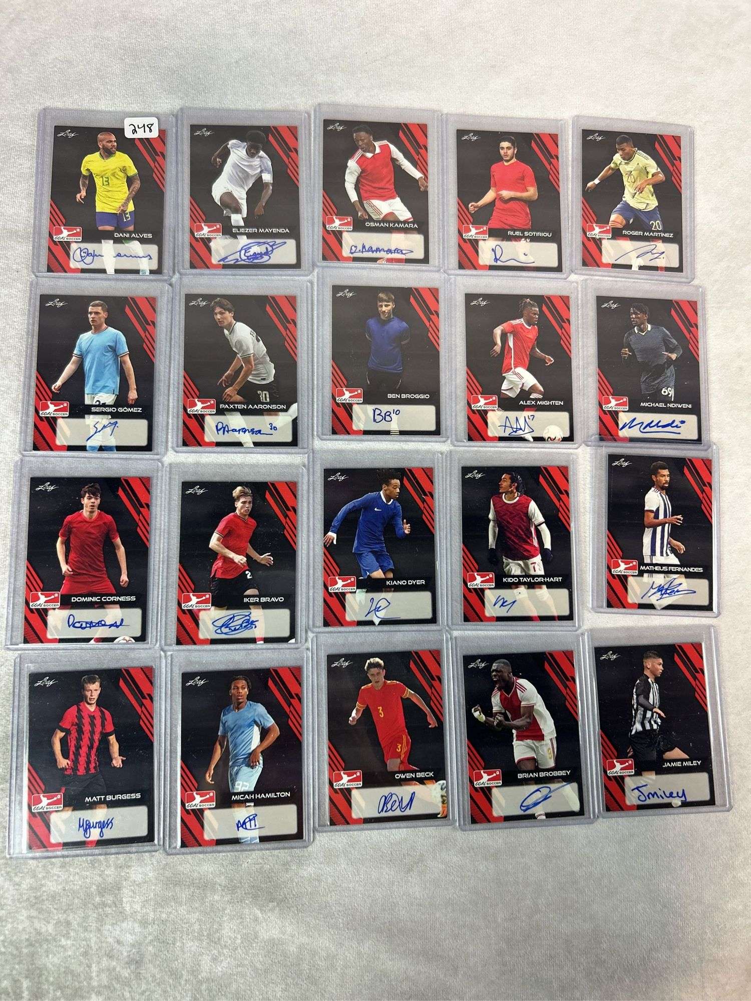 (20) signed soccer cards 2023 Leaf Goal, Alves, Mayenda, Kamara, Sotiriou +++