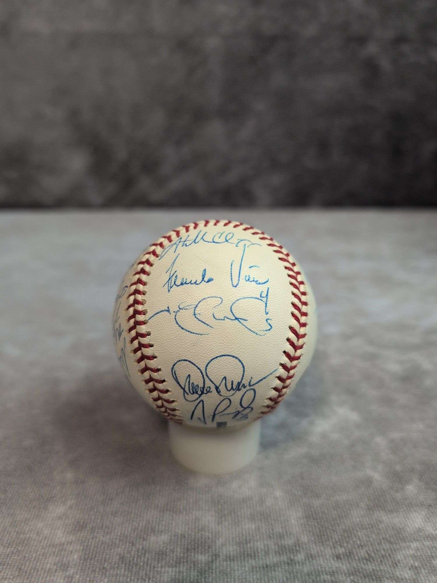 St. Louis Cardinals Team ball w/ Albert Pujlos plus many other Stars & Rookies, full  letter JSA