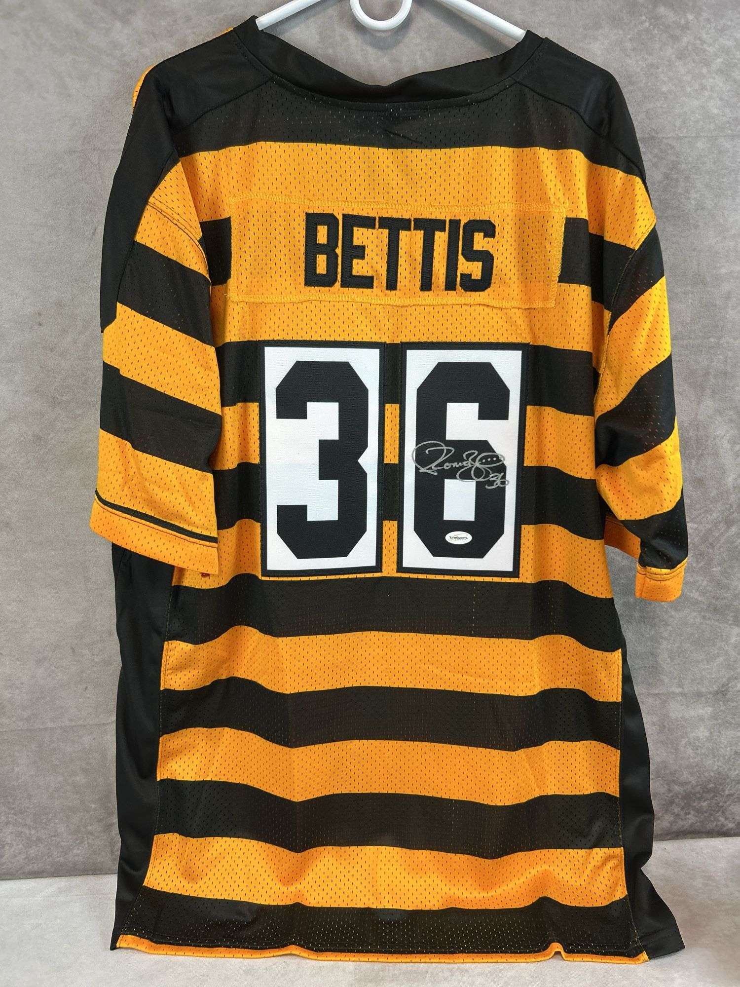 Jerome Bettis signed Pittsburg Steelers Throwback jersey, Total Sport cert