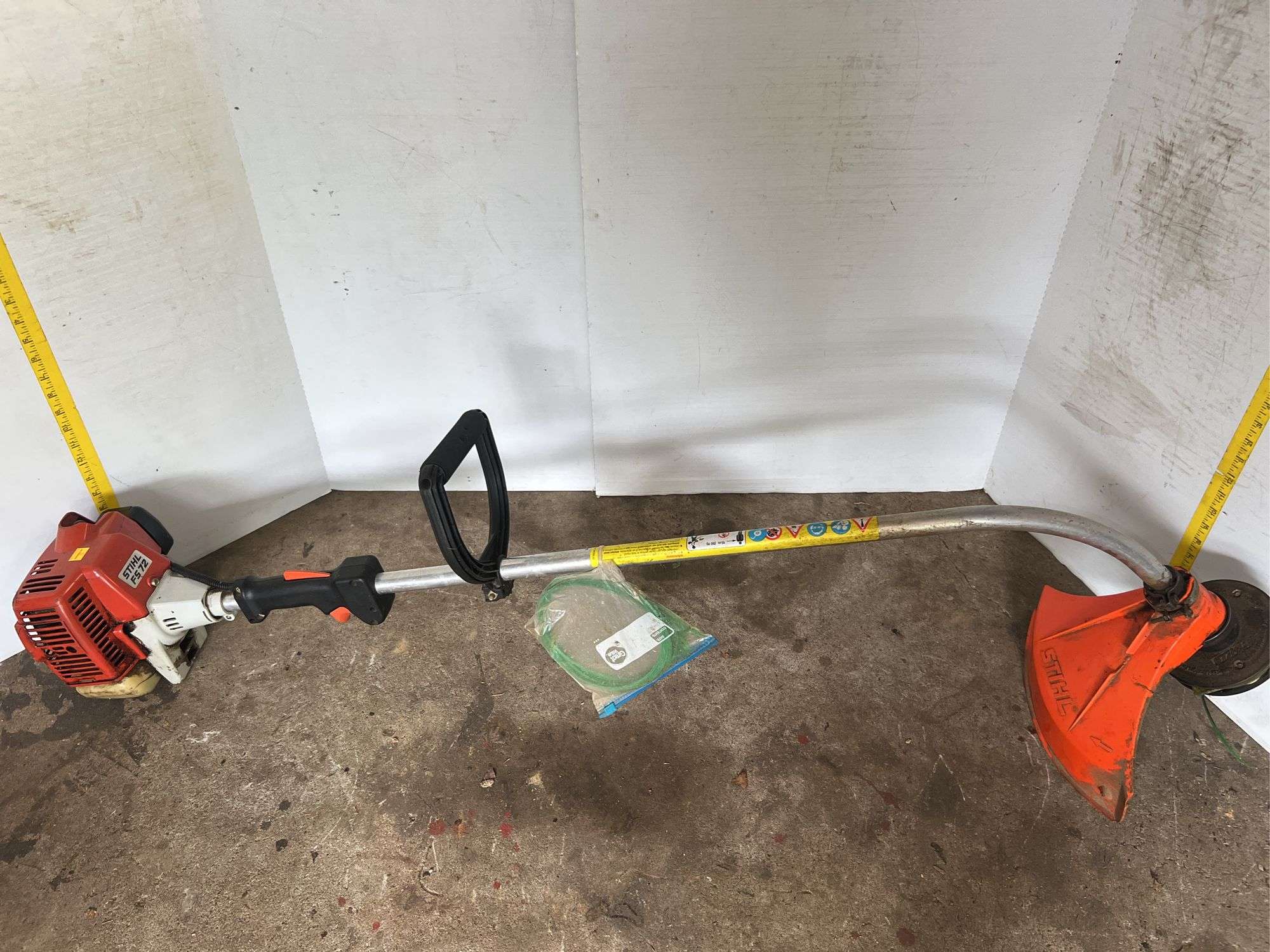 Stihl FS 72 Weedeater