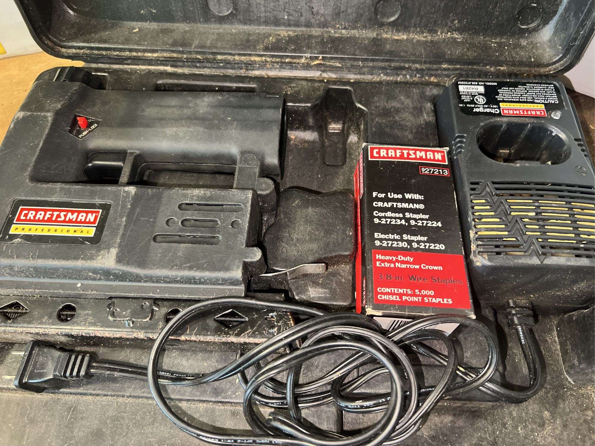 Craftsman Cordless Stapler w/ Carrying Case