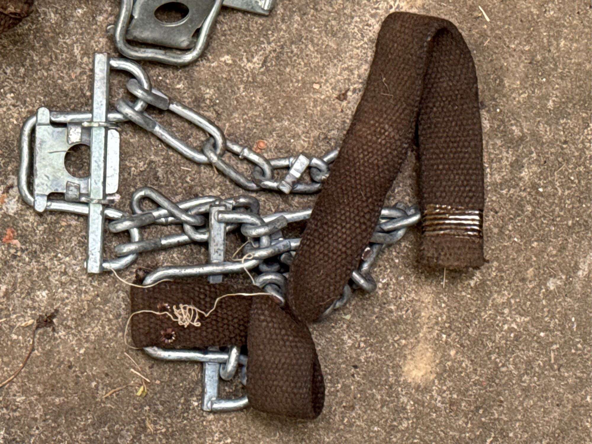 Tire Chains w/ Carrying Sack