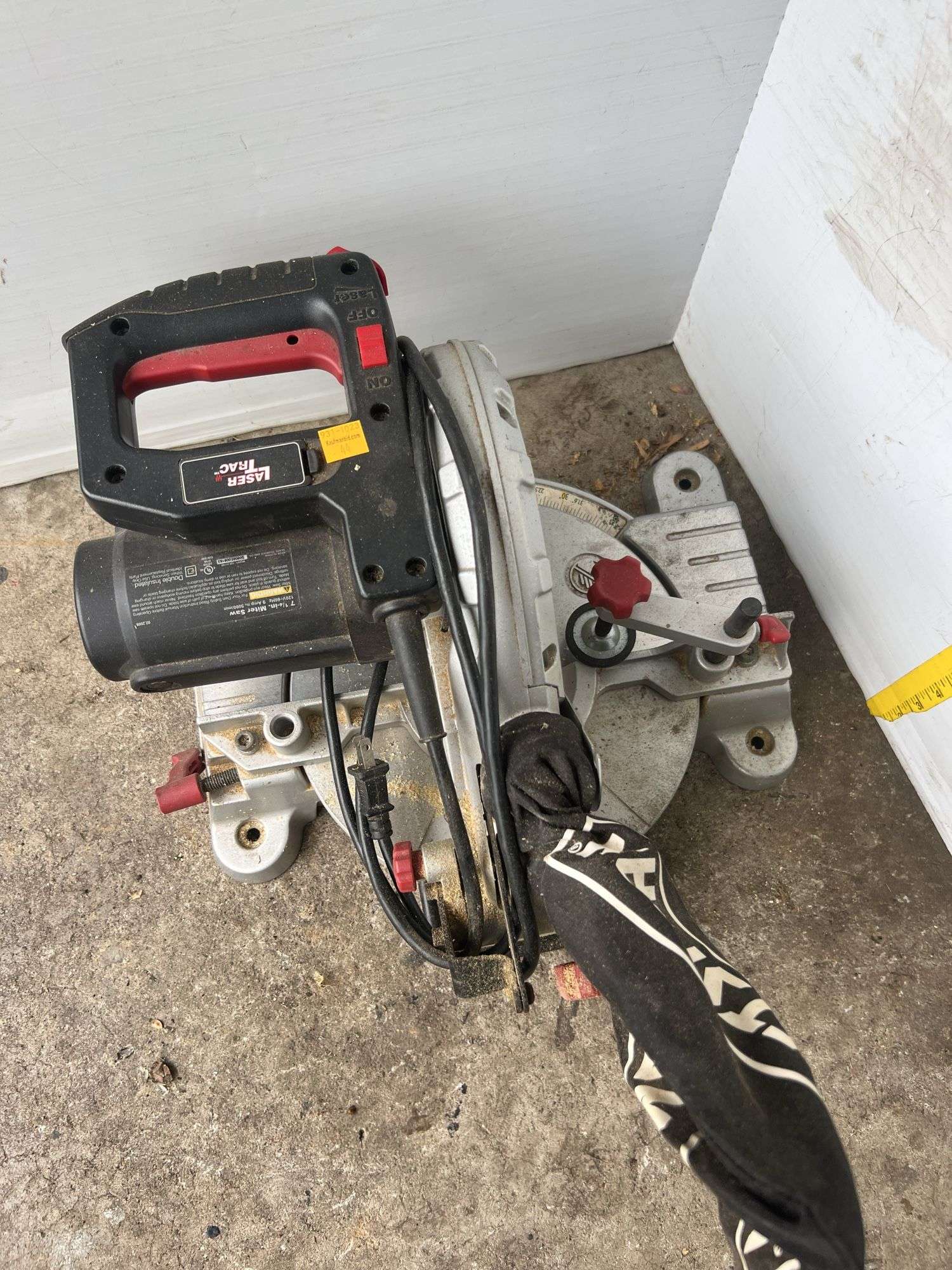 Laser Trac 7-1/4in Miter Saw