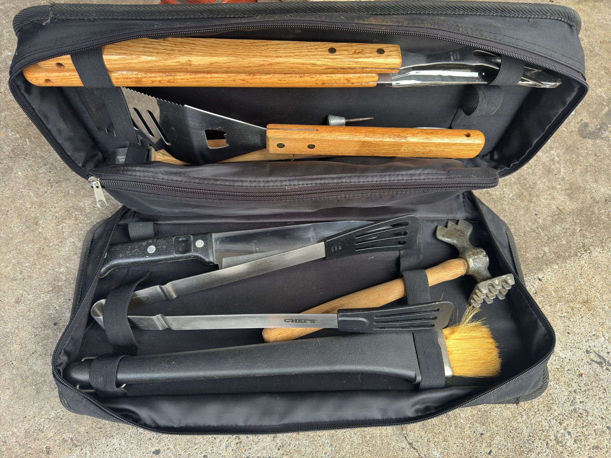 Grilling Utensils w/ Case