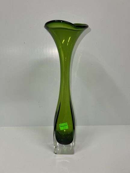 Green Tulip Glass Vase