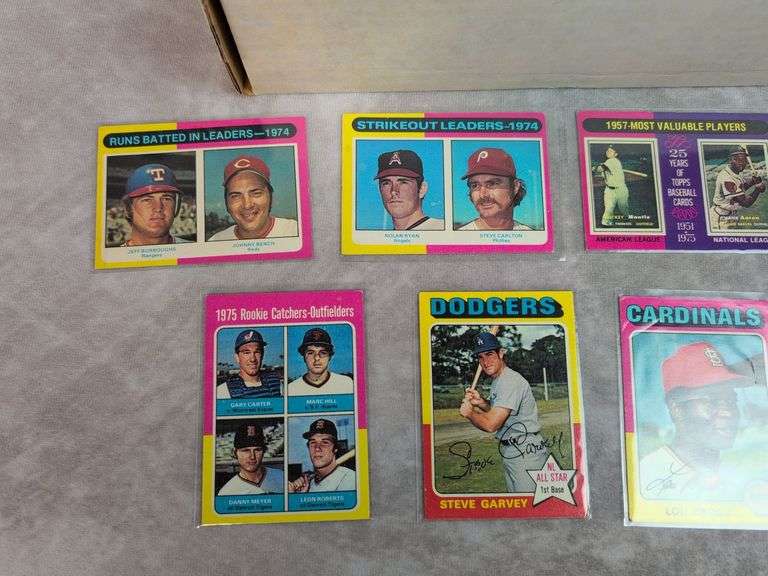 1975 Topps baseball starter set over 500 cards, no duplicates, sorted by teams