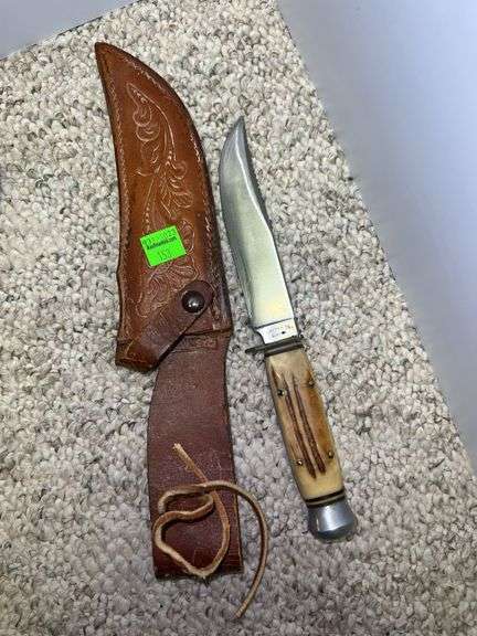 (3) Buck Knives