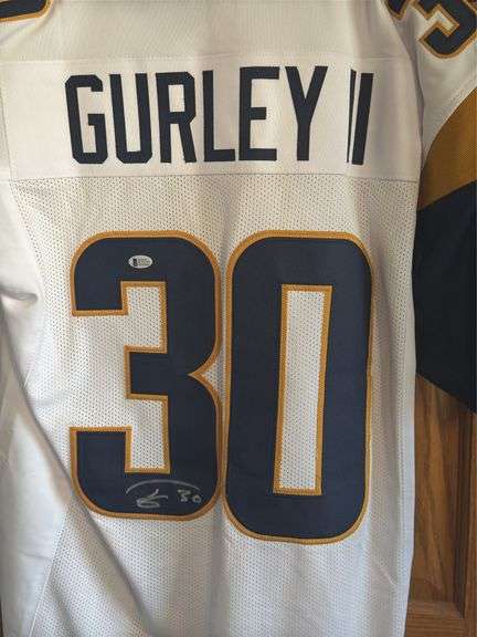 Autographed Todd Gurley Los Angeles/St. Louis Rams Jersey