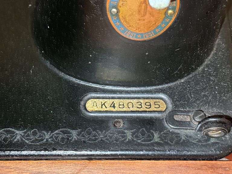 Vintage Singer Sewing Machine Desk