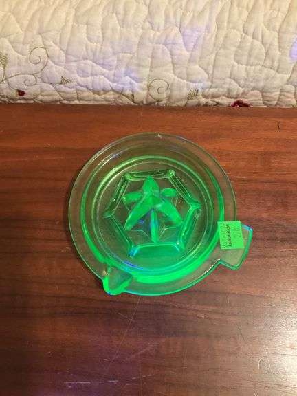Vintage Uranium Glass Juicer