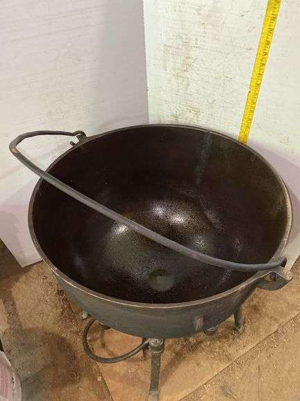 Cast Iron Calderon Cooker