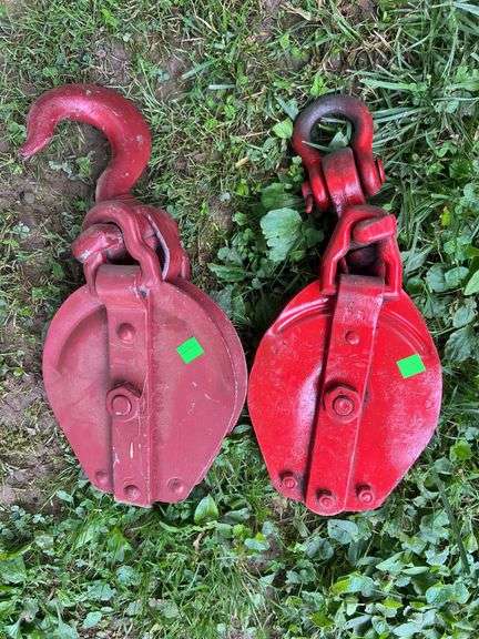 (2) Red Metal Pulleys
