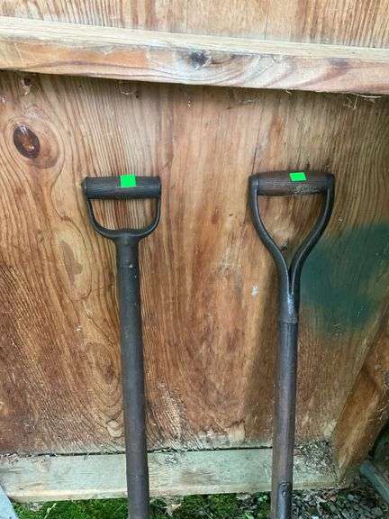 2 Pitch Forks