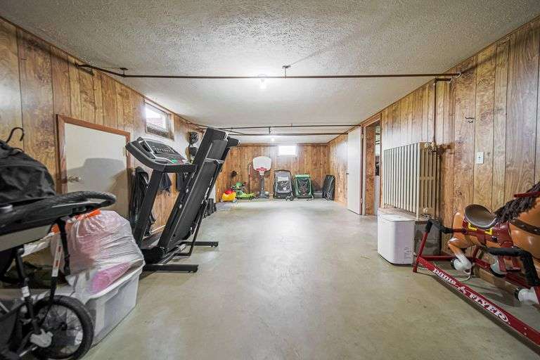 Kidron Home SOLD $593,000