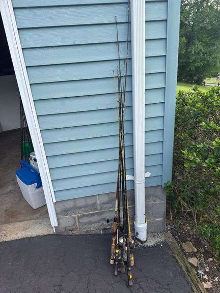 (7) Fishing Poles