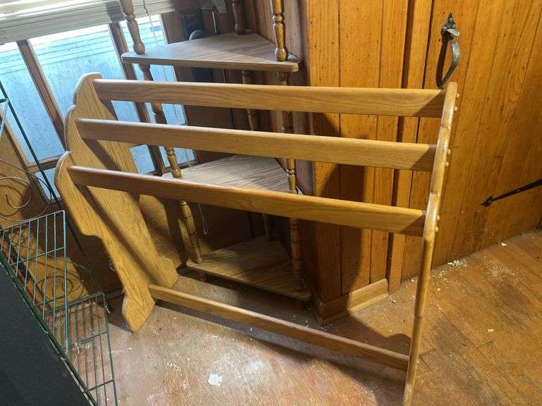 Pair of speakers, quilt rack and shelving