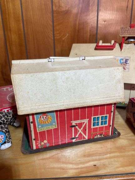 Fisher-price play family farm & school, tic-tac-toe game, dominoes & misc.