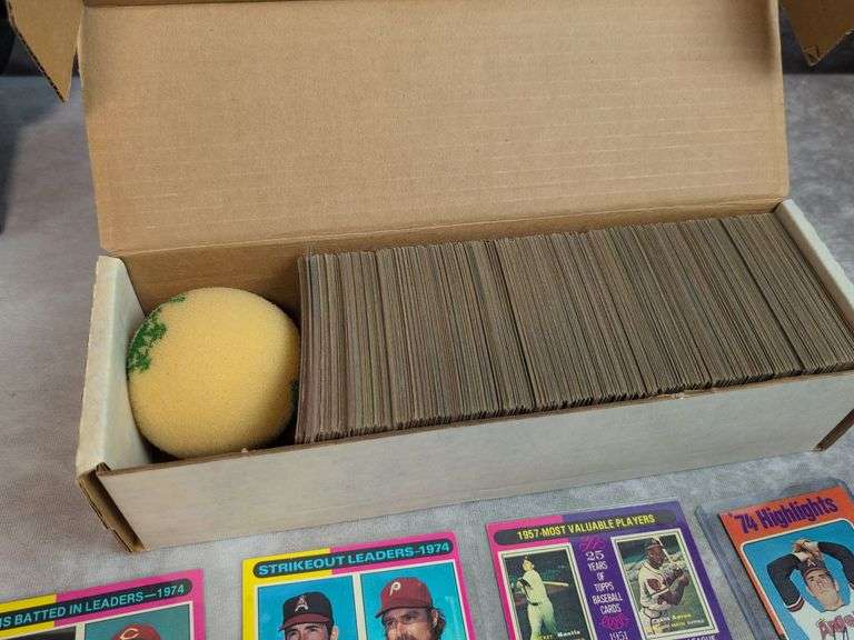1975 Topps baseball starter set over 500 cards, no duplicates, sorted by teams