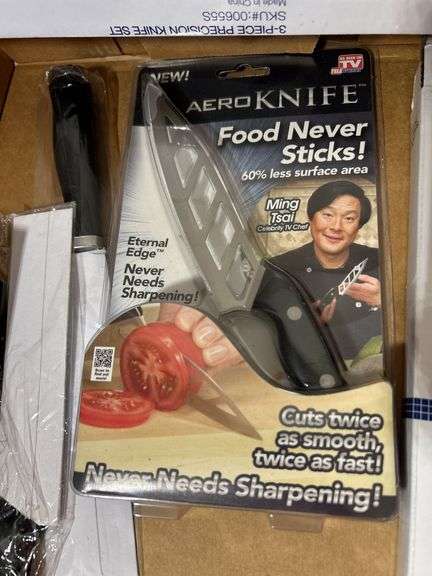 Precision crafted cutlery steak knives, roll’n cut screening tool, and other misc. knives