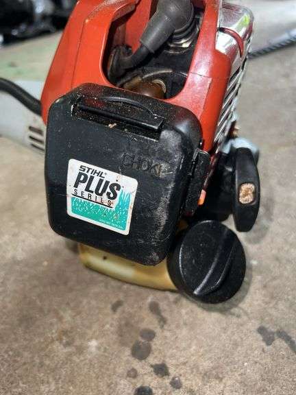 Stihl FS 72 Weedeater