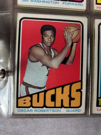 (225+) 1972-73 Topps Basketball Partial Set - with Stars & Hall of Famers
